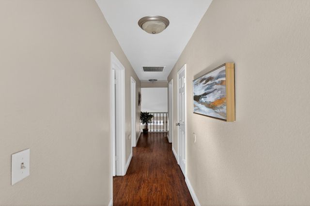 8240 Bedford Cove Way, Sacramento, CA 95828