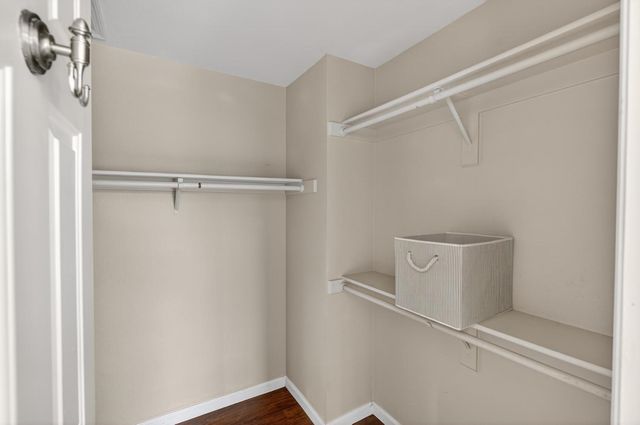 8240 Bedford Cove Way, Sacramento, CA 95828