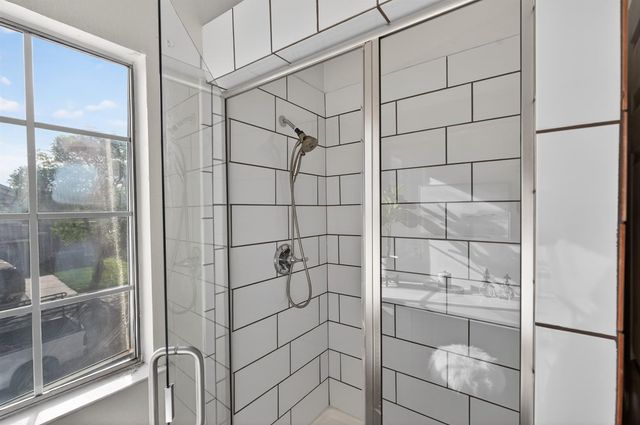 8240 Bedford Cove Way, Sacramento, CA 95828