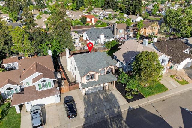 8240 Bedford Cove Way, Sacramento, CA 95828