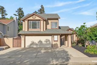 8240 Bedford Cove Way, Sacramento, CA 95828