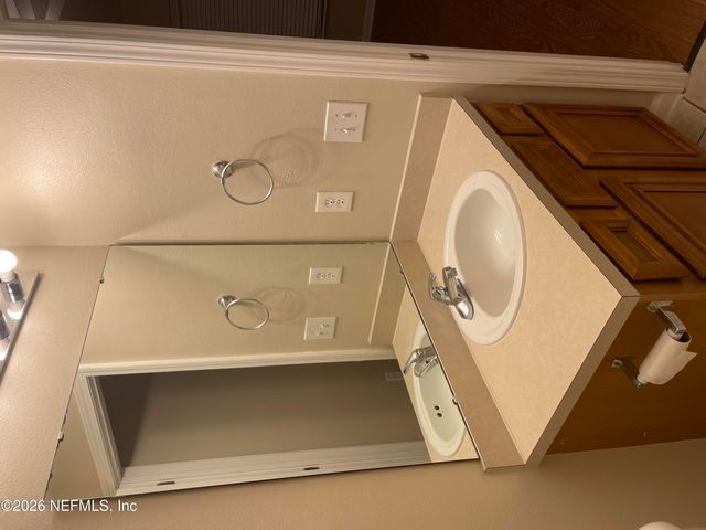 6985 ORTEGA WOODS Drive 9, Jacksonville, FL 32244