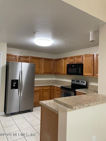 6985 ORTEGA WOODS Drive 9, Jacksonville, FL 32244