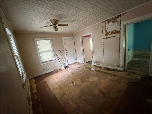 5224 Scarritt Avenue, Kansas City, MO 64123