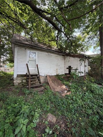 5224 Scarritt Avenue, Kansas City, MO 64123