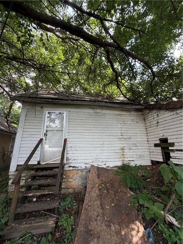 5224 Scarritt Avenue, Kansas City, MO 64123