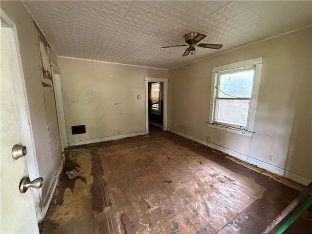 5224 Scarritt Avenue, Kansas City, MO 64123