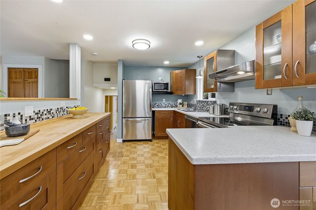 4340 Haines Street, Port Townsend, WA 98368
