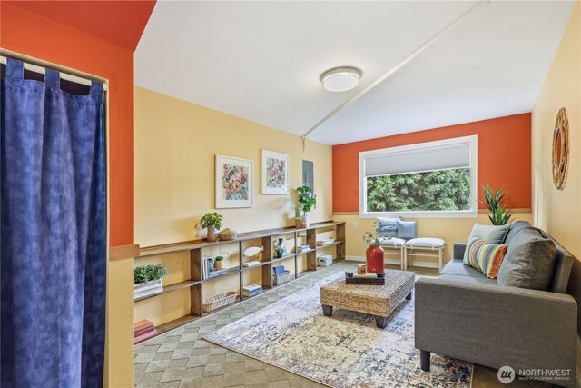 4340 Haines Street, Port Townsend, WA 98368