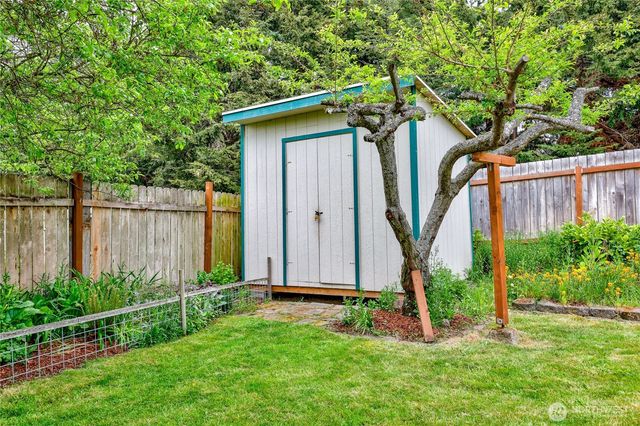 4340 Haines Street, Port Townsend, WA 98368