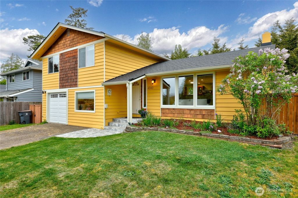 4340 Haines Street, Port Townsend, WA 98368