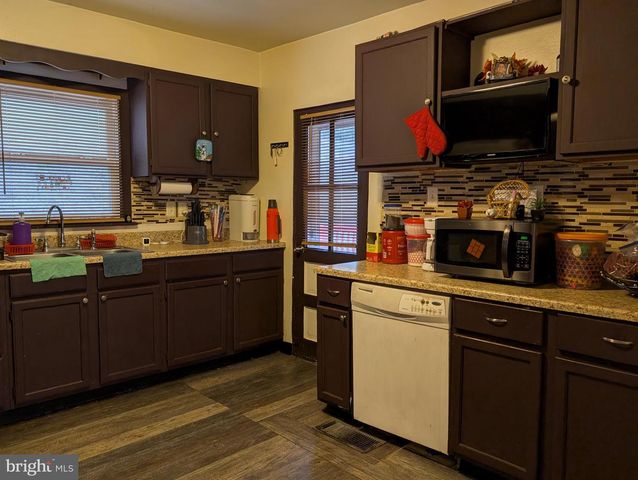 575 REINOEHL ST, Lebanon, PA 17046