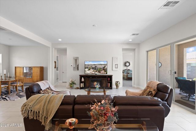 17389 W SURREY Drive, Surprise, AZ 85388