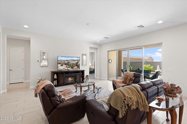 17389 W SURREY Drive, Surprise, AZ 85388