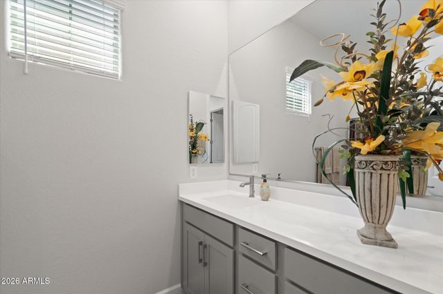 17389 W SURREY Drive, Surprise, AZ 85388