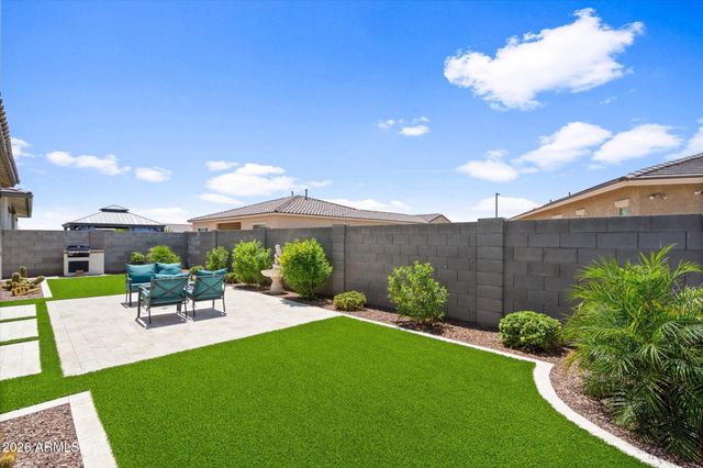 17389 W SURREY Drive, Surprise, AZ 85388