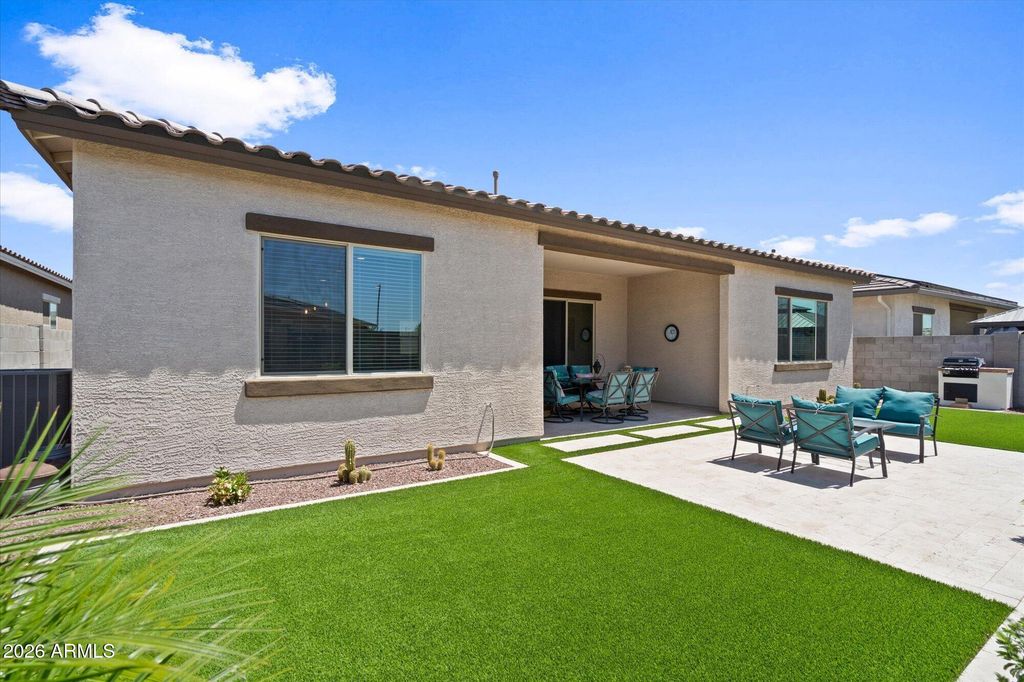 17389 W SURREY Drive, Surprise, AZ 85388 — photo 3