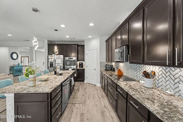 12647 JULINGTON OAKS Drive, Jacksonville, FL 32223