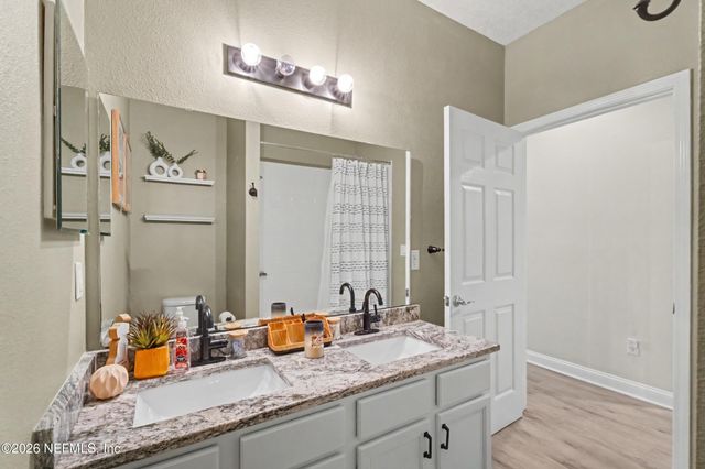 12647 JULINGTON OAKS Drive, Jacksonville, FL 32223