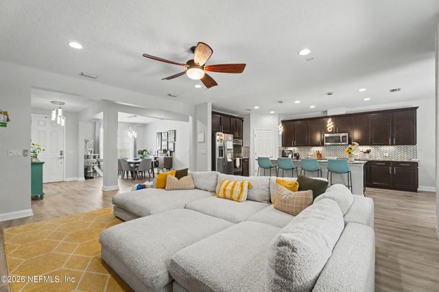 12647 JULINGTON OAKS Drive, Jacksonville, FL 32223