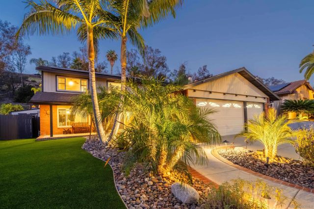 2246 Hillslake Dr, El Cajon, CA 92020