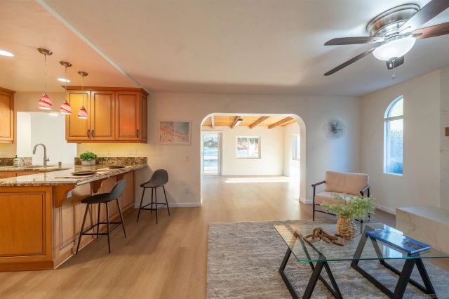 2246 Hillslake Dr, El Cajon, CA 92020