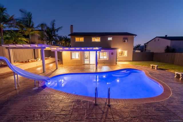 2246 Hillslake Dr, El Cajon, CA 92020