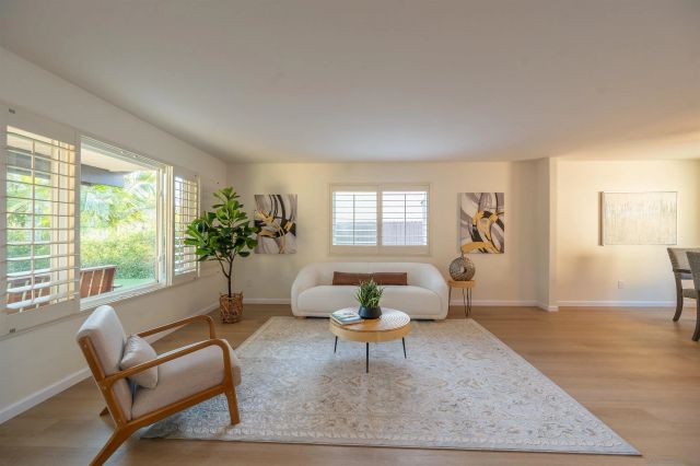 2246 Hillslake Dr, El Cajon, CA 92020