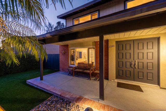 2246 Hillslake Dr, El Cajon, CA 92020