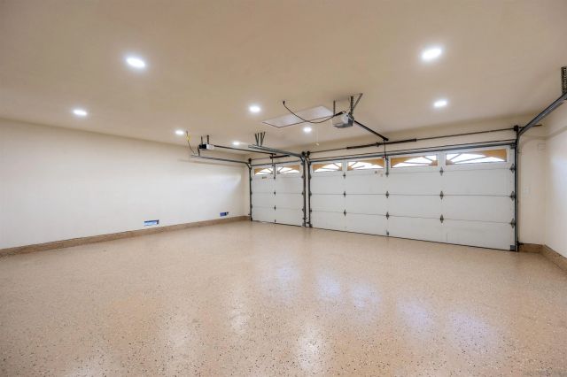 2246 Hillslake Dr, El Cajon, CA 92020