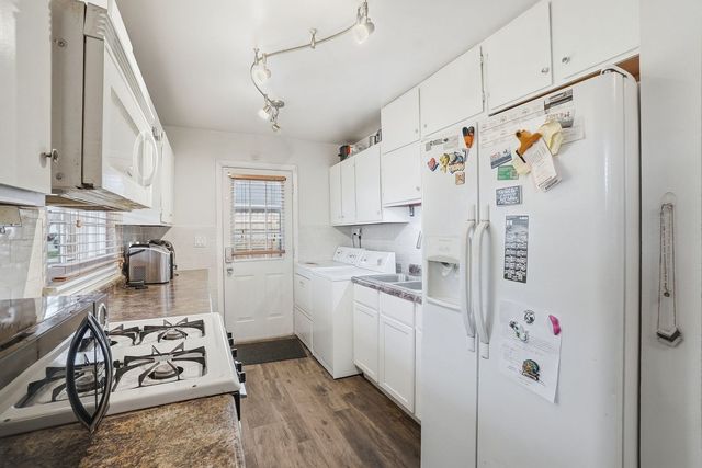 2212 W Capri Avenue, Joliet, IL 60436