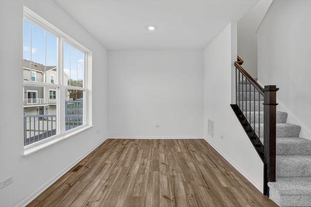 427 Red Oak Circle, Volo, IL 60020