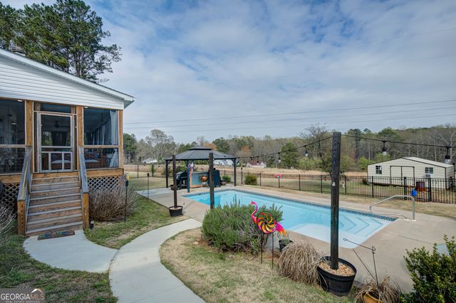 425 Turner Road, Newnan, GA 30263