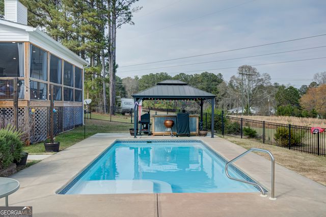 425 Turner Road, Newnan, GA 30263