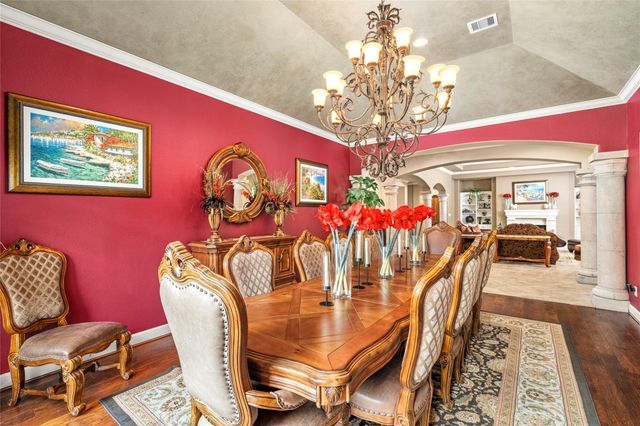 3020 Bridle Path, Friendswood, TX 77546