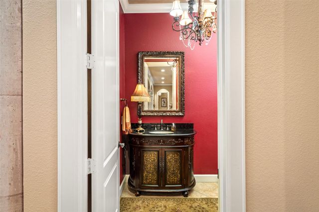 3020 Bridle Path, Friendswood, TX 77546