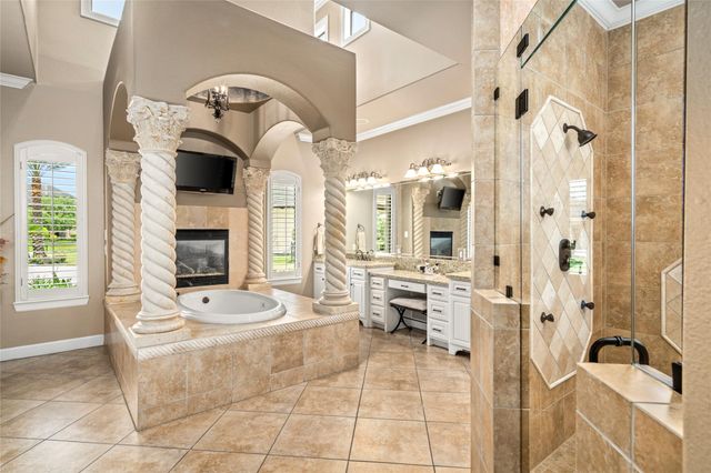 3020 Bridle Path, Friendswood, TX 77546