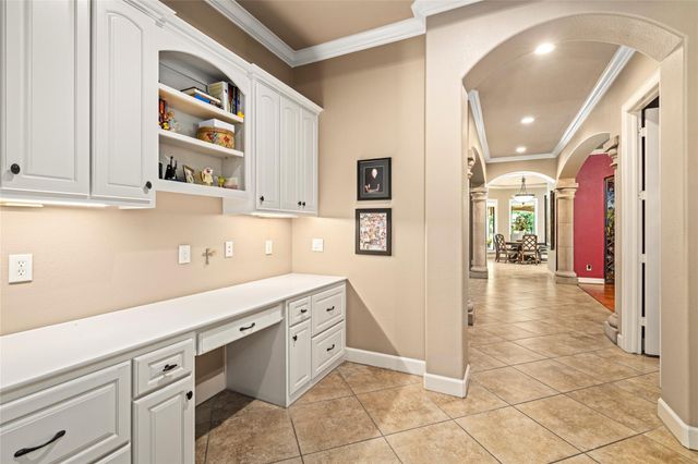 3020 Bridle Path, Friendswood, TX 77546