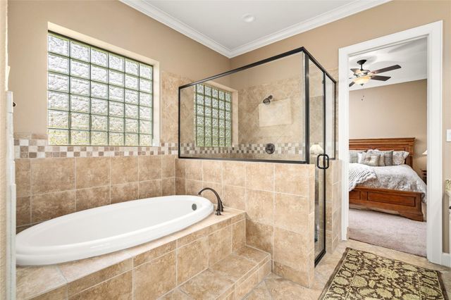 3020 Bridle Path, Friendswood, TX 77546