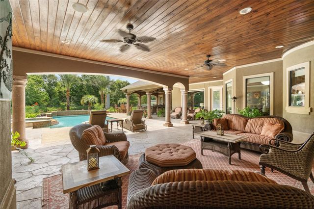 3020 Bridle Path, Friendswood, TX 77546