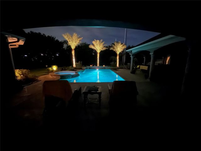 3020 Bridle Path, Friendswood, TX 77546