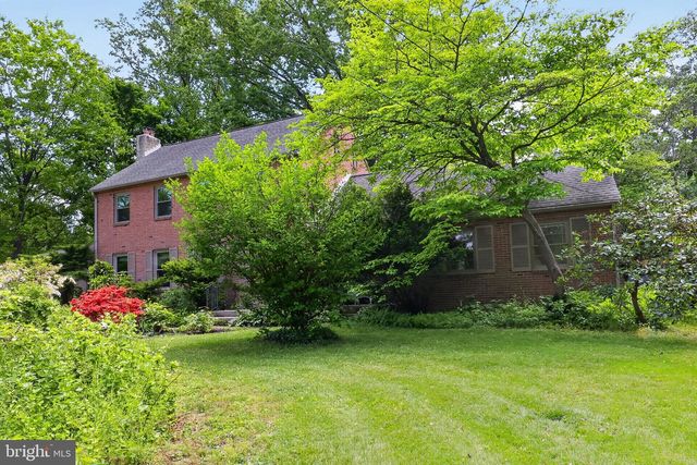 10 SOUTH TRL, Wilmington, DE 19810