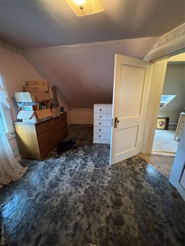 8 E Marie Street, Hudson, NY 12534