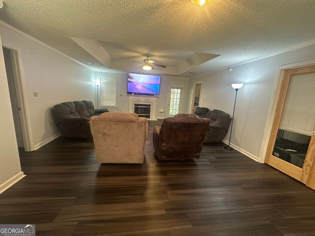 214 Barfield Drive, Dublin, GA 31021