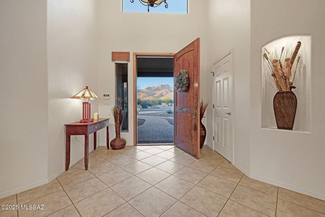 9886 E VERYL Place, Tucson, AZ 85749