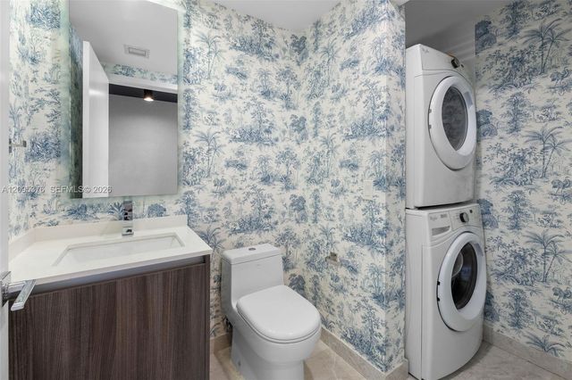 488 NE 18th Street 4900, Miami, FL 33132
