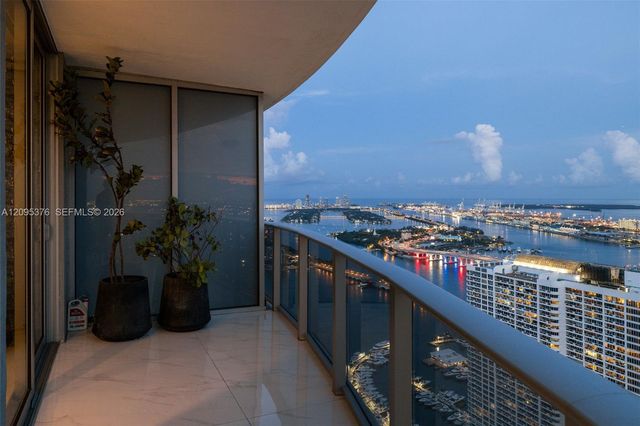 488 NE 18th Street 4900, Miami, FL 33132