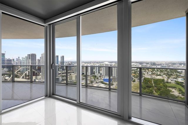 488 NE 18th Street 4900, Miami, FL 33132