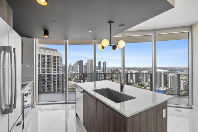 488 NE 18th Street 4900, Miami, FL 33132