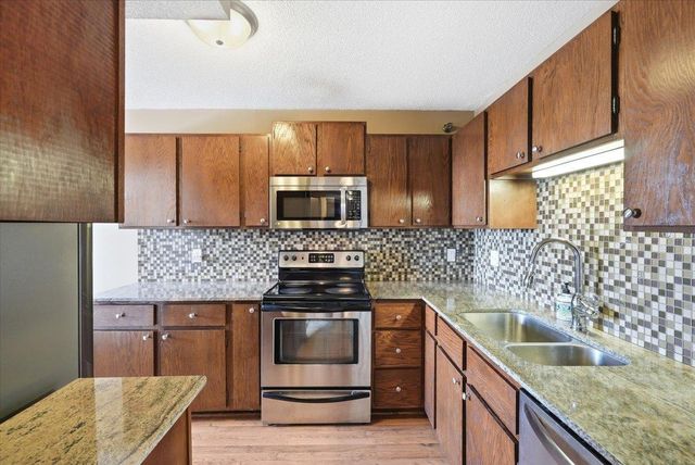 26 10th Street W 1809, Saint Paul, MN 55102